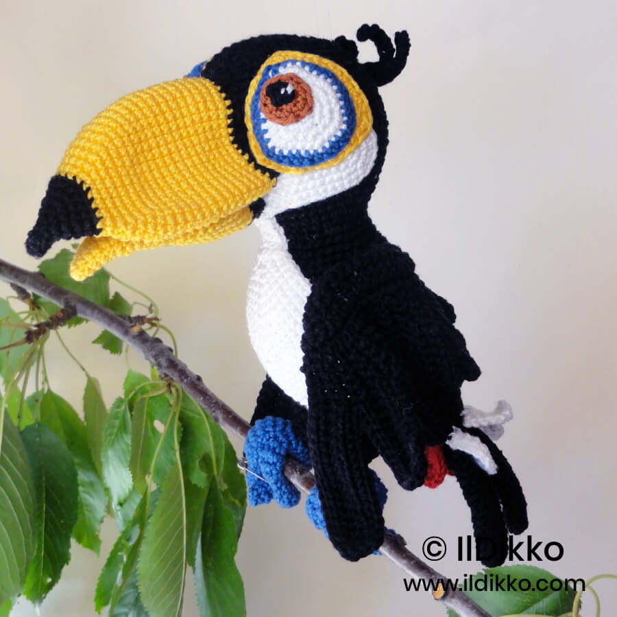 WSquare Carlos the Toucan 23