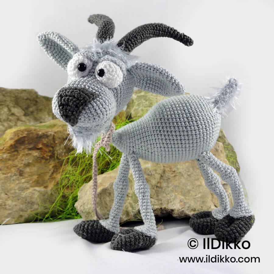 WSquare Gus the Goat 9