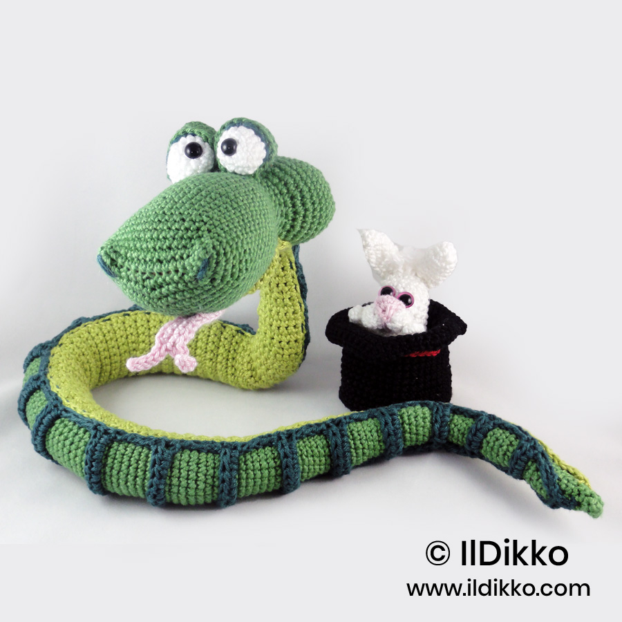 WSquare Jake the Snake 004