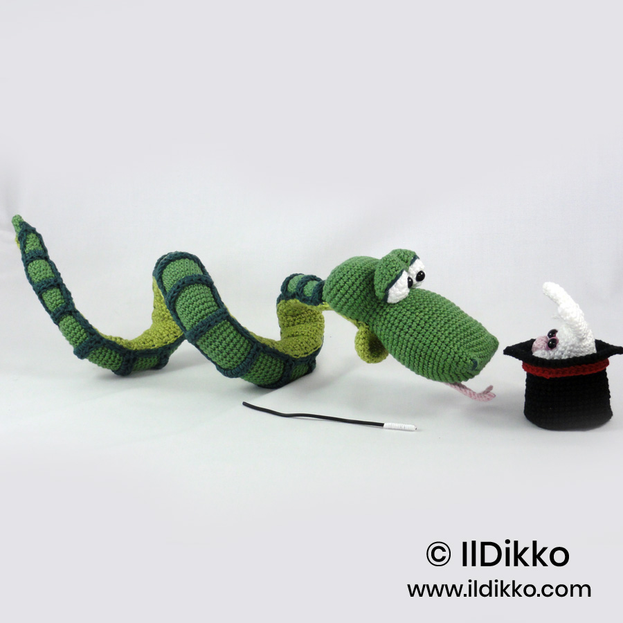 WSquare Jake the Snake 27