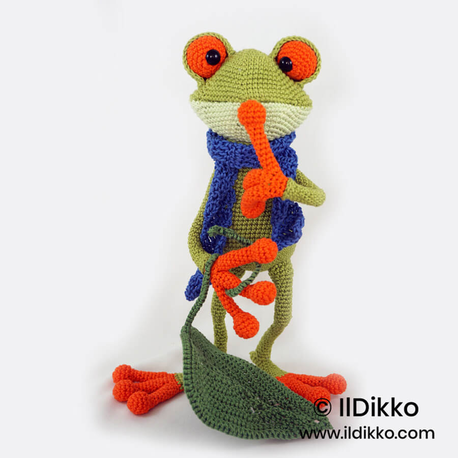 WSquare Fred the Frog 19