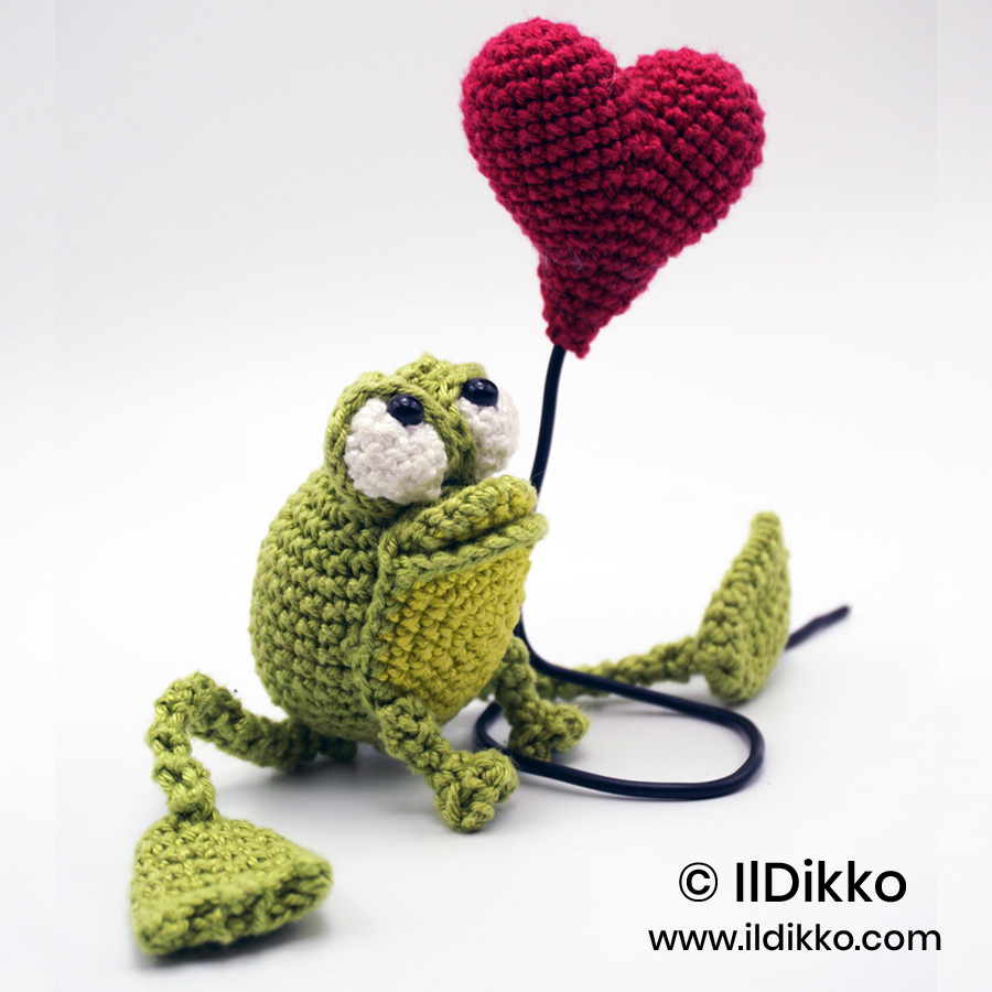 WFranz and Frida the Frogs 4593