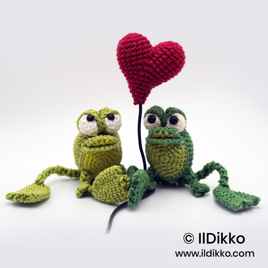WFranz and Frida the Frogs 4697