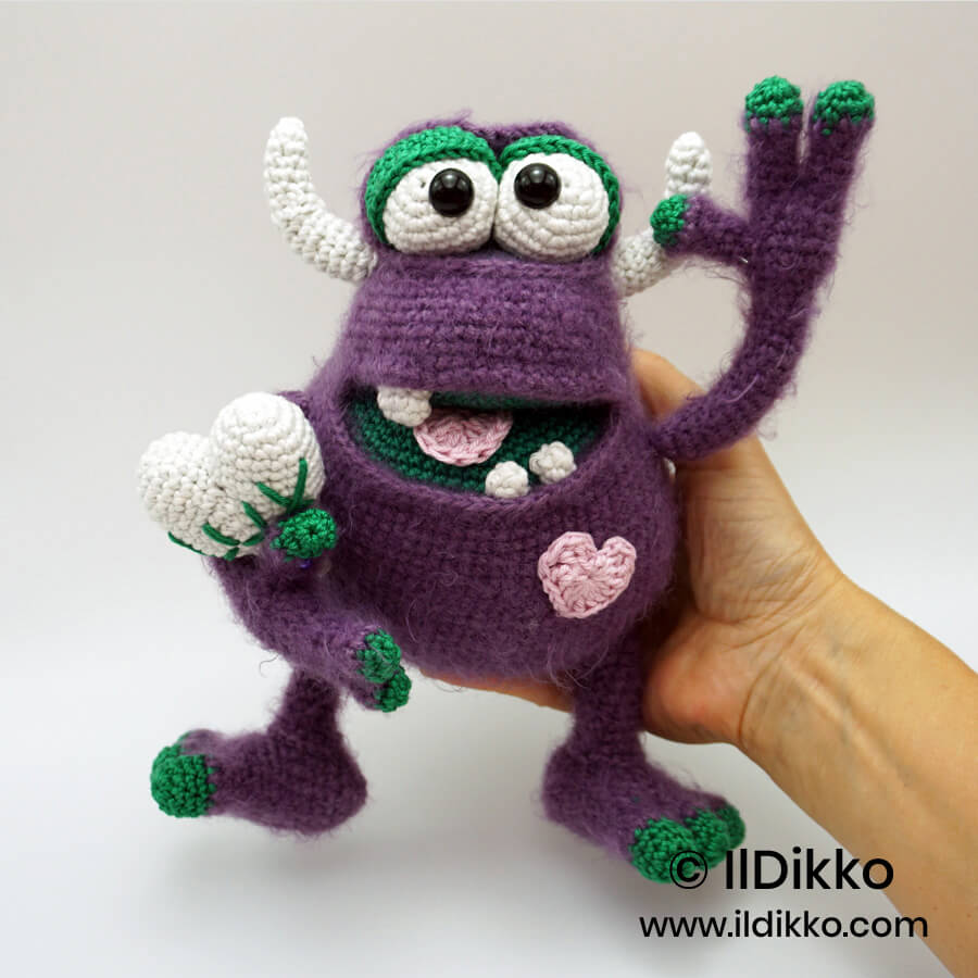 WLucio the Luminous Monster 7715